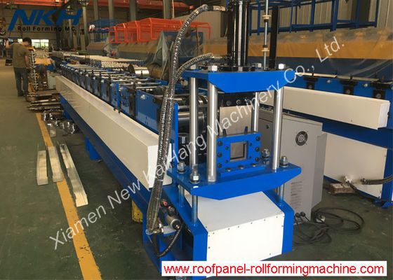 comprar Rollo rectangular del canal que forma control del PLC de la máquina con la fijación de la sujeción online manufacture
